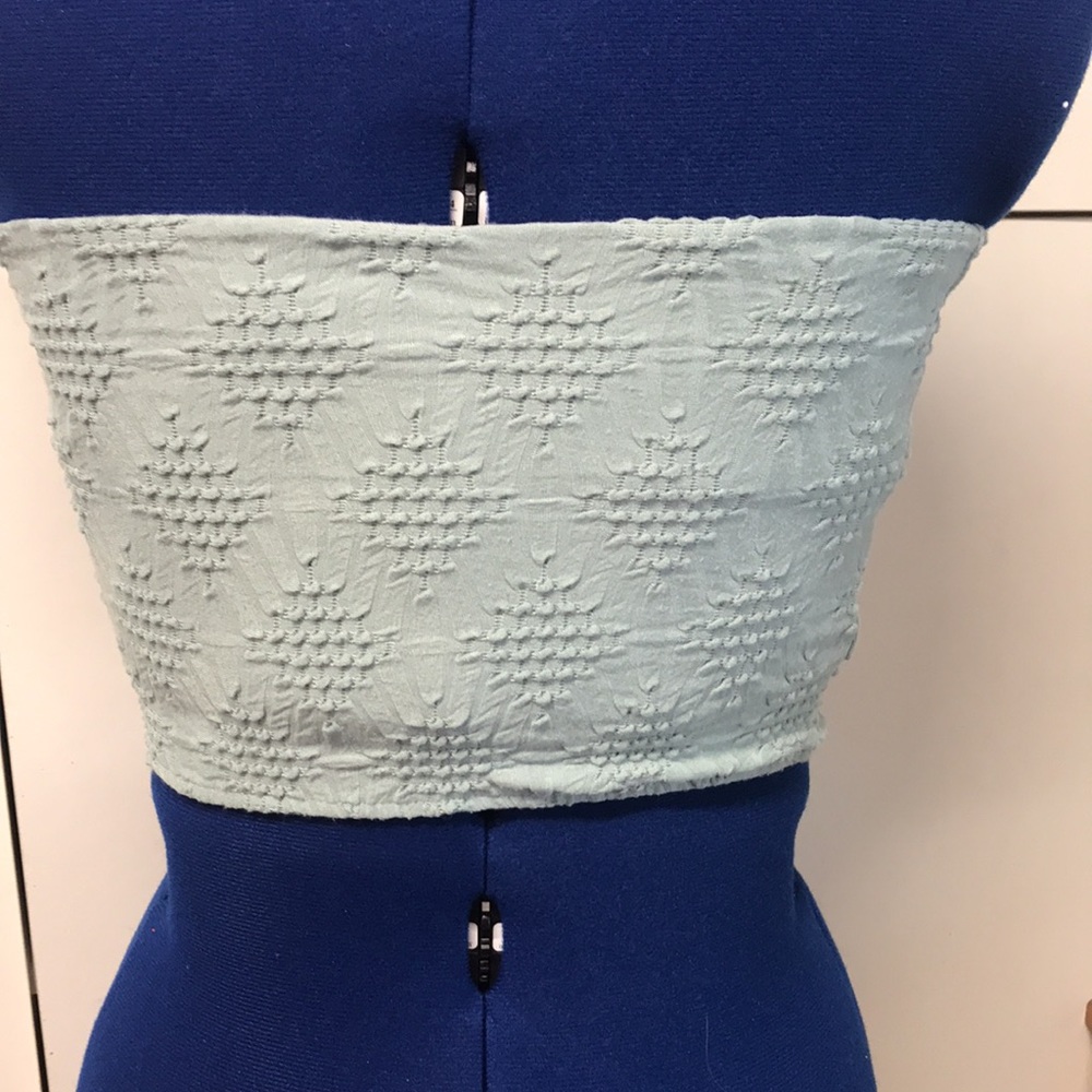 Urban Outfitters Strapless Crop Top - Picture 2 of 5